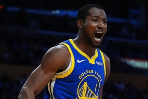 效果好继续保持！勇士首发不变：库里/波杰姆/巴特勒/库明加/追梦