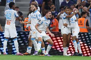 罗滕谈帕瓦尔向球迷道歉：令我感到很费解，这纯粹是公关行为