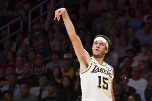 里夫斯：绝杀的感觉太棒了 上次在这错失绝平机会的感觉糟透了